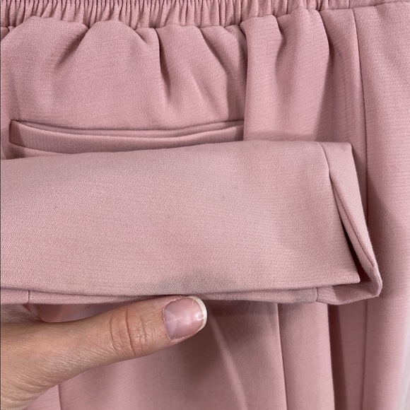 BCBGMaxAzria pink trouser with pockets - Picture 8 of 8